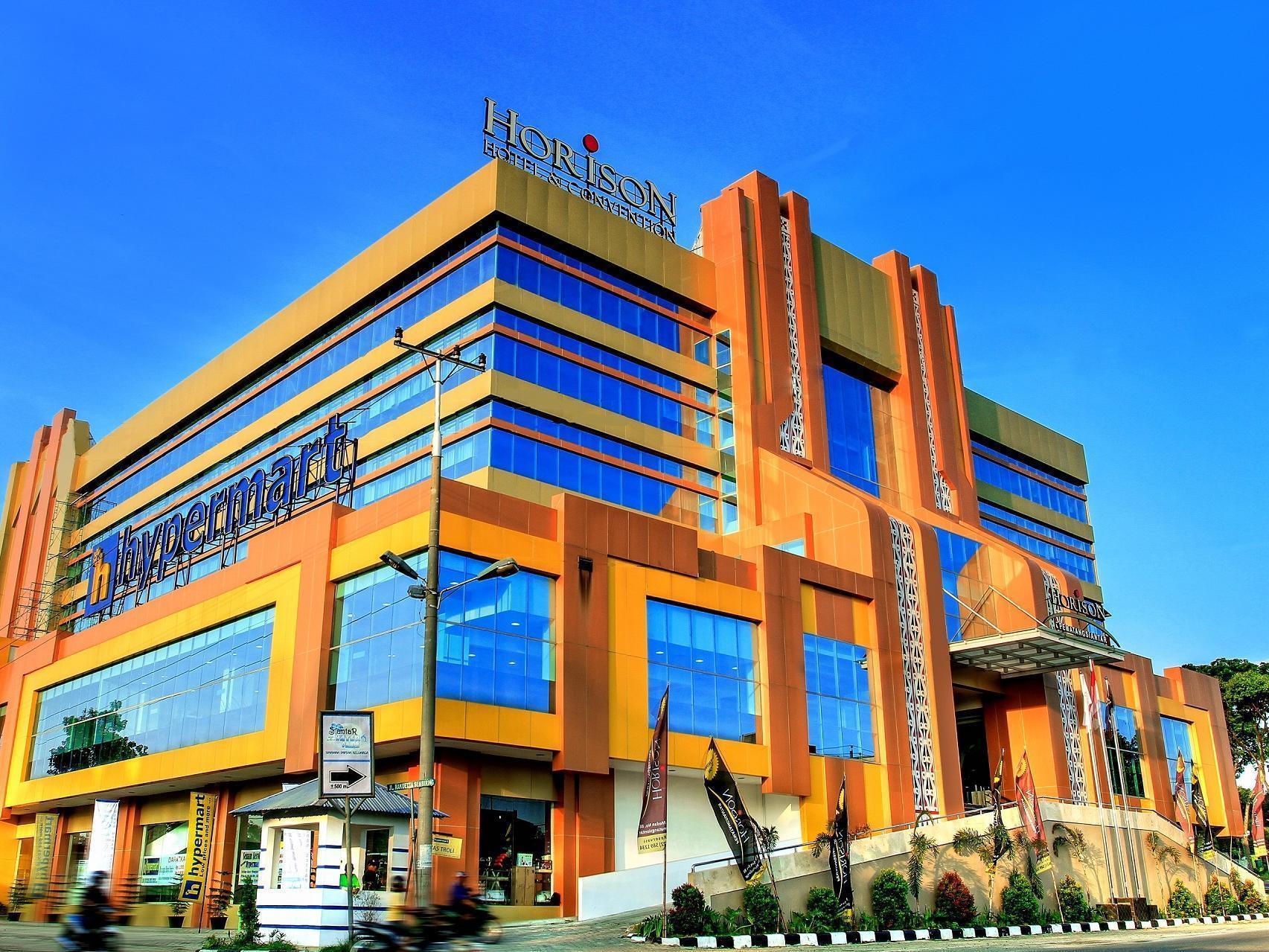 Horison Hotel Pematang Siantar Pematangsiantar Exterior foto