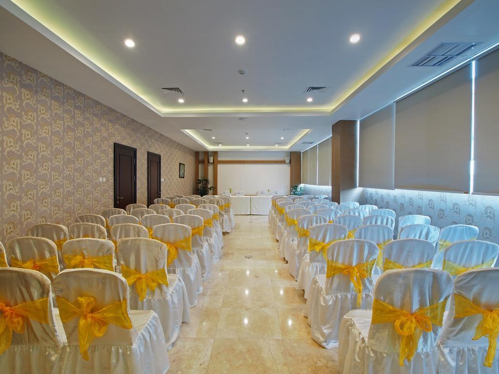 Horison Hotel Pematang Siantar Pematangsiantar Exterior foto